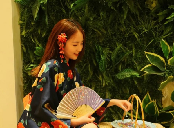 青岛市南高档休闲会馆艺师风采（五）